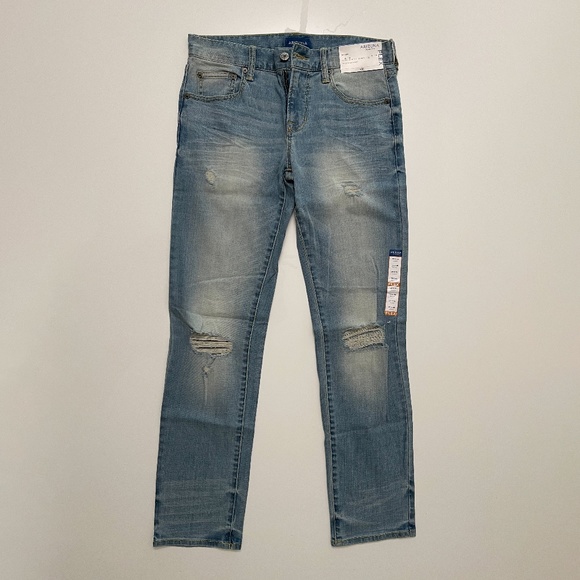 Distressed Denim - Picture 1 of 8